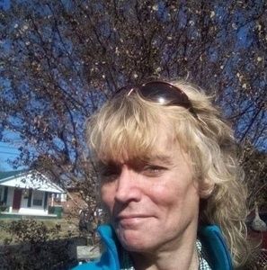 Meet your Posher, Clint